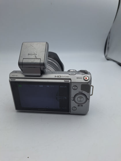 Sony NEX-5 14.2MP Mirrorless Digital Camera – 18-55mm Lens