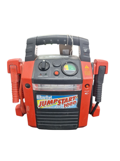 The Clarke JSM1000 is a compact, 10,000mAh lithium polymer jump starter with a 1000A peak current