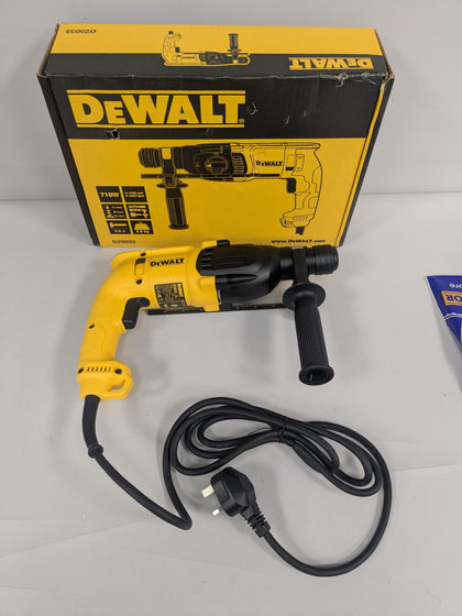 DeWalt D25033 230V 710W Corded Drill