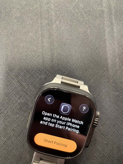 Apple Watch Ultra 3 GPS + Cellular 49mm Titanium Case