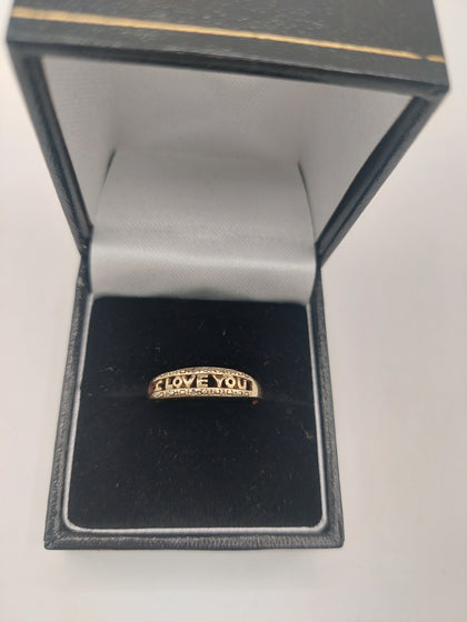 9k Gold Ring 