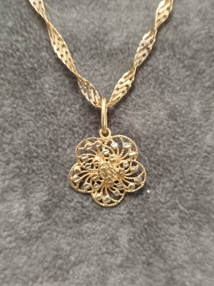 14ct Yellow & White Gold Singapore Chain & Filigree Flower Pendant
