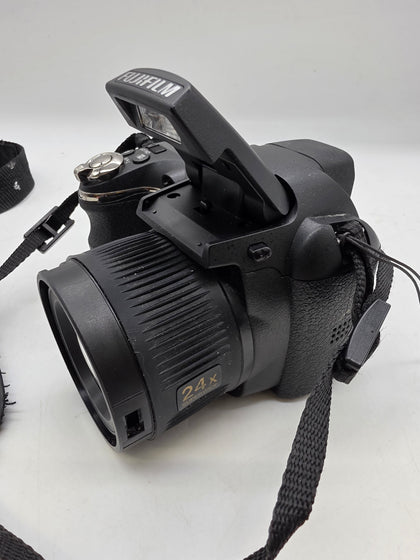 Fuji Finepix S (24 month warranty)