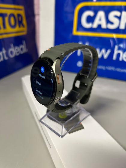 Samsung Galaxy Watch7 44mm 4G (SM-L315) Green Strap - Silver