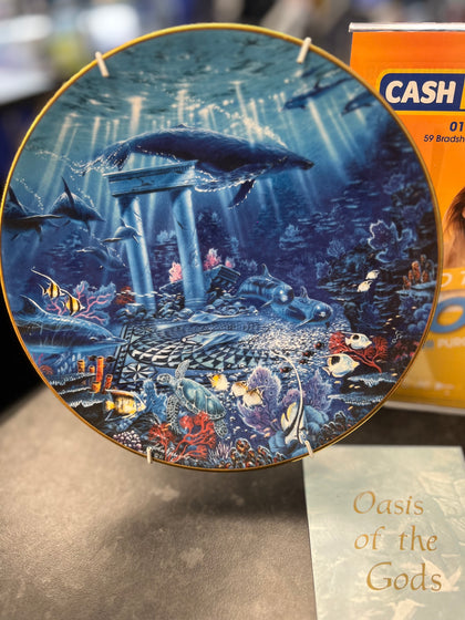 THE HAMILTON OASIS SEA OF THE GODS PLATE LEIGH STORE