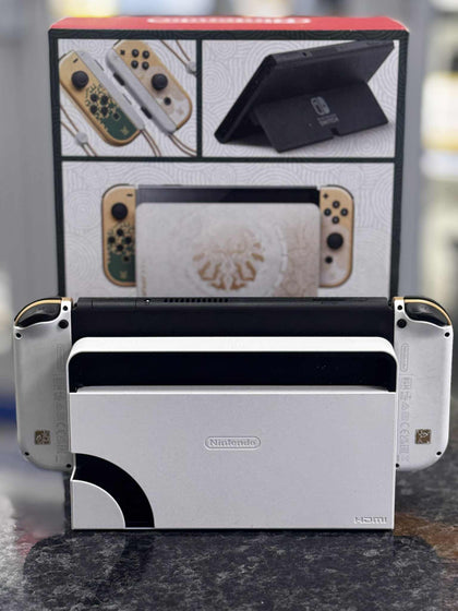 Nintendo Switch OLED - Zelda: Tears of the Kingdom Edition