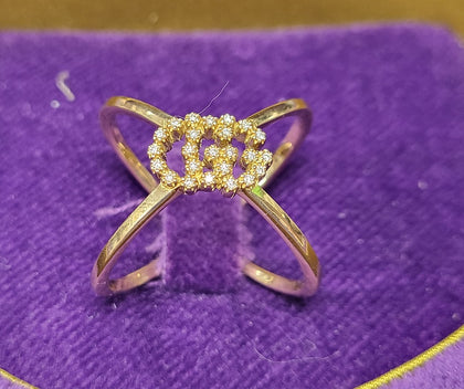 Gucci - 18CT Yellow Gold Ring Running G Cross - 5.25g - Size L