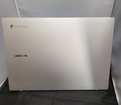 Samsung Galaxy Chromebook Go 14in 4GB Ram, 64GB eMMC, Intel N4500,  Silver