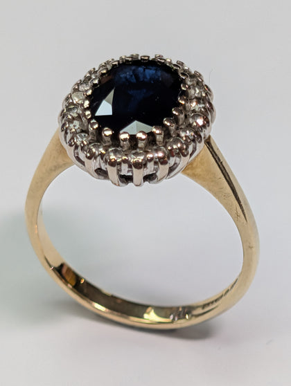 18ct Gold Diamond Ring With Black Stone