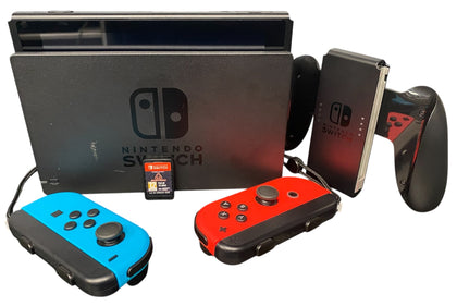 Nintendo Switch Console (V2) & Game