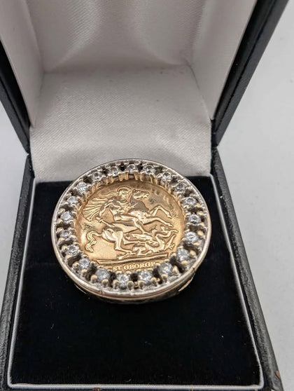 9ct Yellow Gold St.George Medal Ring With CZ Stones - 8.05 Grams - Size S