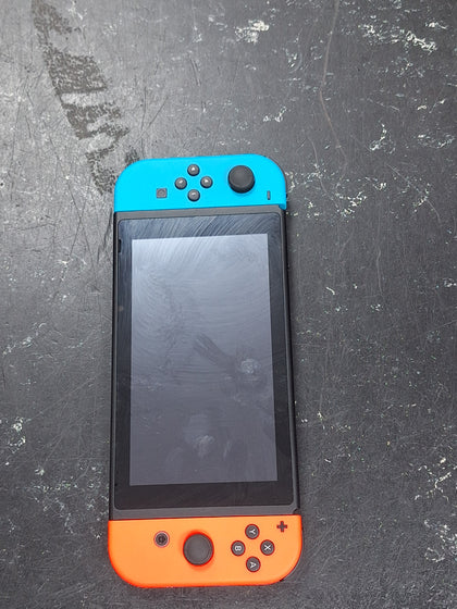 Nintendo Switch Console, 32GB , Unboxed WITH DOCK AND LEADS