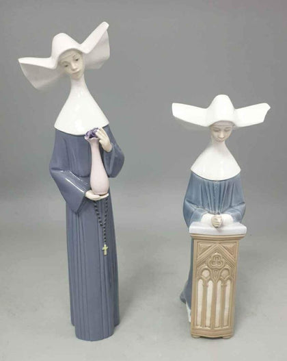 lladro monjita 5550 nun with vase AndLladro Figurine Nun praying Meditation 5502.