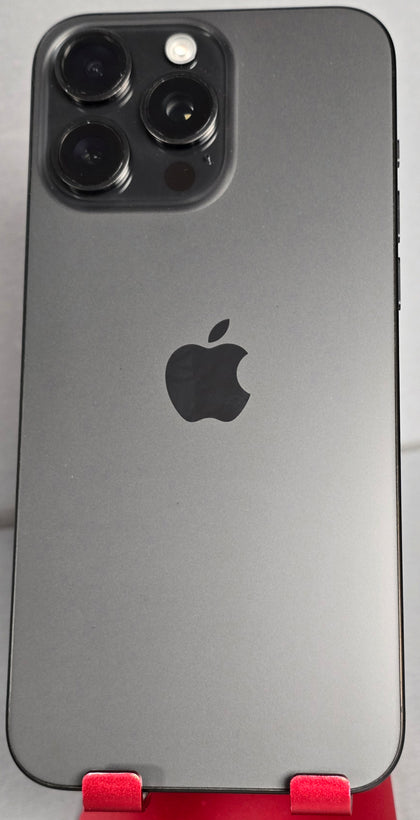 Apple iPhone 15 Pro Max 256GB Black Titanium, 84% ***Unlocked, Unboxed***
