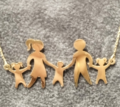 14ct Yellow Gold Family silhouette Necklace