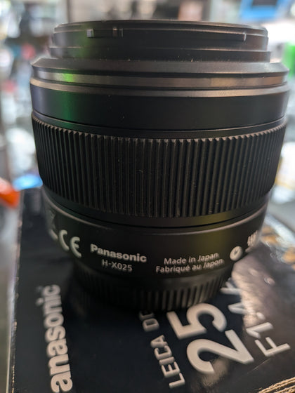 Panasonic Lumix  25mm  F1.4 ASPH Lens Boxed