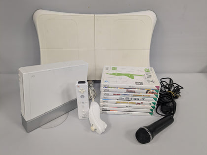 Nintendo Wii Console Bundle