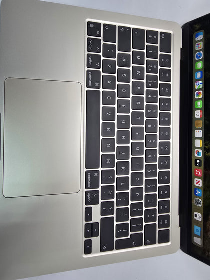 Apple MacBook Air 13.6