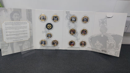 9ct Gold Coins Her Majesty A Life in Pictures Complete Collector Set Collectible 8g 9ct coin included