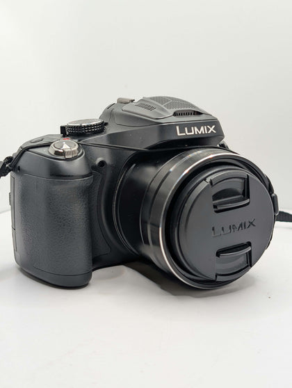 Panasonic Lumix DMC-FZ72 16.1MP 60x