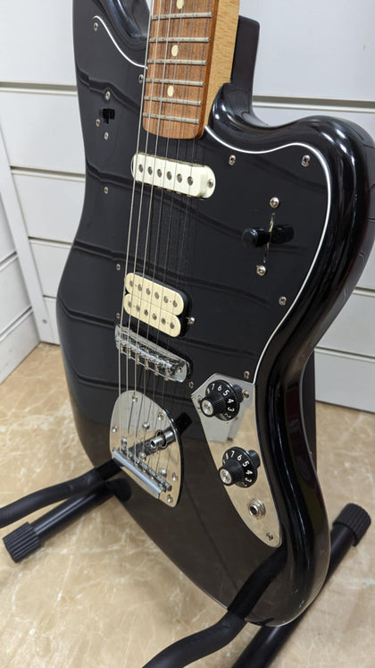 FENDER, PLAYER JAGUAR PF BLK, 6 STRING ELECTRIC GUITAR