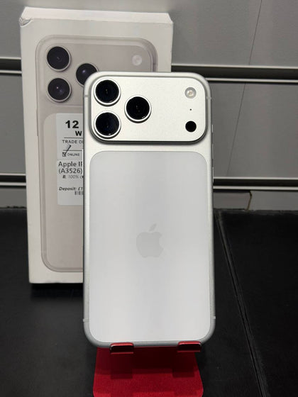 Apple iPhone 17 Pro Max (A3526) Silver, Unlocked - 100% cc 38