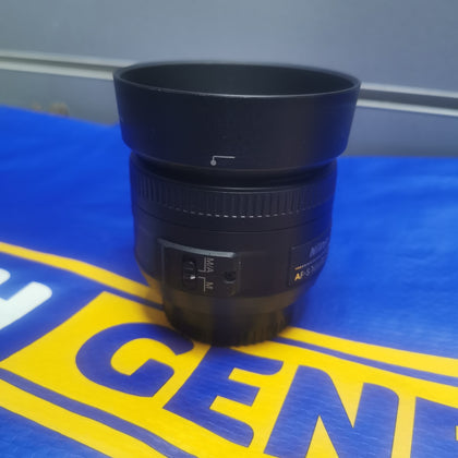 Nikon 35mm f/1.8G AF-S DX Nikkor Lens - Lens Caps Included as Shown