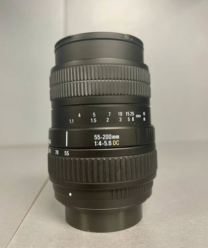 ** Sale** Sigma Lens Dc 55-200mm Camera Lens 1.4-5.6