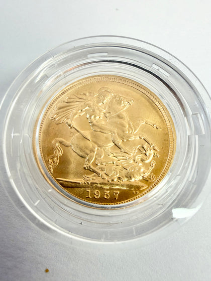 22ct 1957 Queen Elizabeth II Gillick Gold Full Sovereign