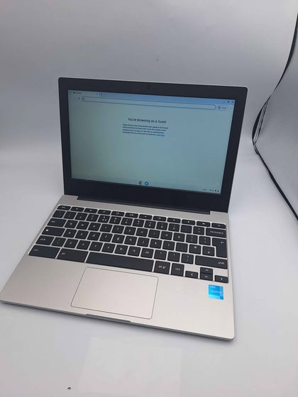 Samsung Chromebook XE310XDA – Intel Celeron N4500 – 4GB RAM – 64GB eMMC – 11.6