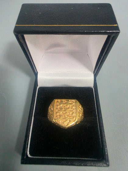 9ct GOLD ENGLAND RING 375 6.0G Size S