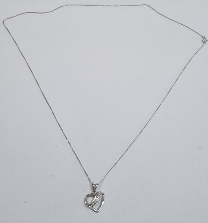 9CT WHITE GOLD NECKLACE 21