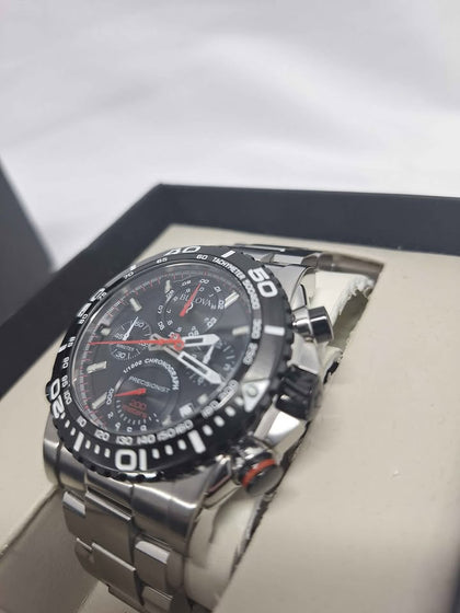 Bulova Precisionist 98B213 Mens Chronograph Sweeping Quartz Watch - Boxed With Steel Bracelet