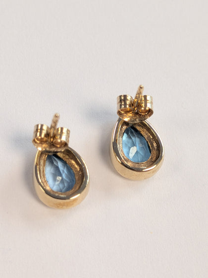 9ct Gold Necklace With Blue Stone & Matching Earrings Set