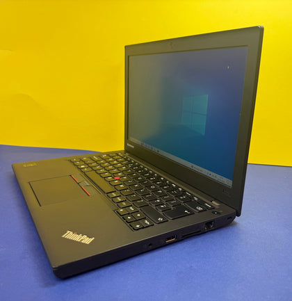 LENOVO THINKPAD X250 8GB RAM 500GB HDD