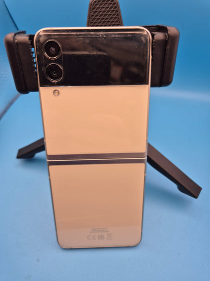Samsung Galaxy Z Flip3 5G 128GB Cream, Unlocked C