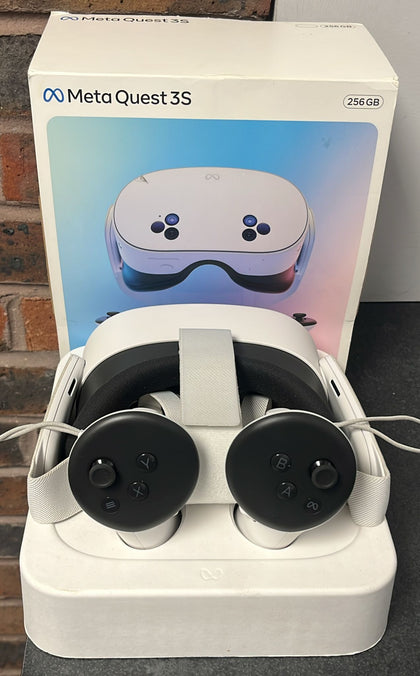 Meta Quest 3S Mixed Reality Headset - 256 GB