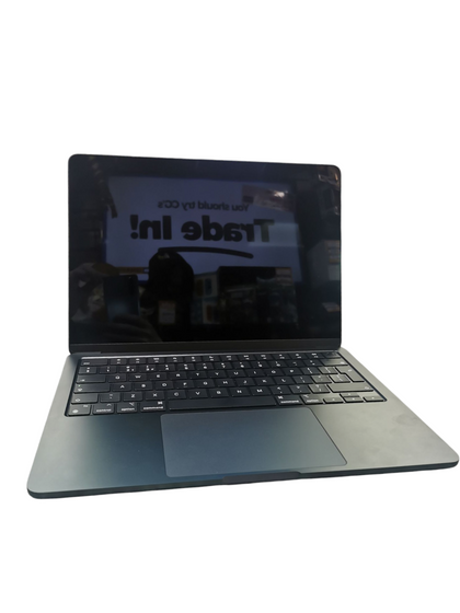 APPLE MACBOOK AIR 2022 13.6