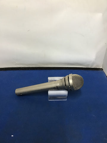 Microphone