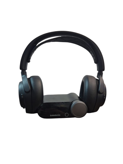 SteelSeries Arctis Nova Pro Wireless Gaming Headset with Base stand