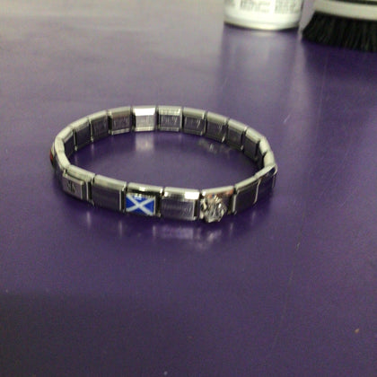 Nomination Classic Braceket with charms.
