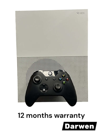 Microsoft XBOX One S 500gb - white with black pad - Games Console