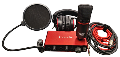 Scarlett 2i2 3rd gen studio Kit