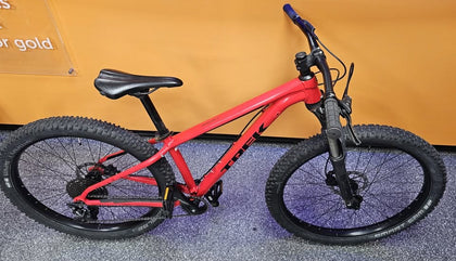 Trek Roscoe 6 Hardtail Mountain Bike 2019 - Red 15.5