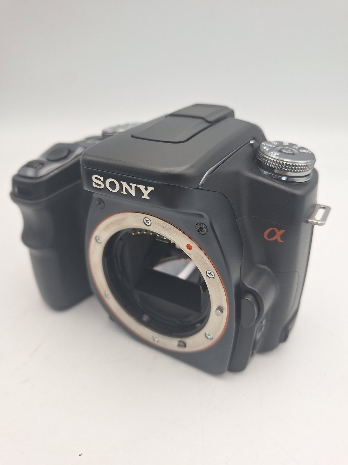 【美品】SONY α100 DSLR-A100 18-250mm (0837) Sony alpha DSLR a100 Digital Camera with 18-70mm lens, battery and