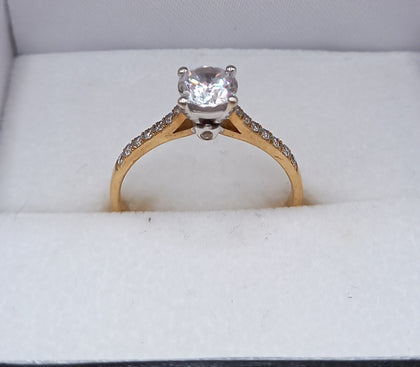 9ct 2,8g Yellow Gold Ring Size-V