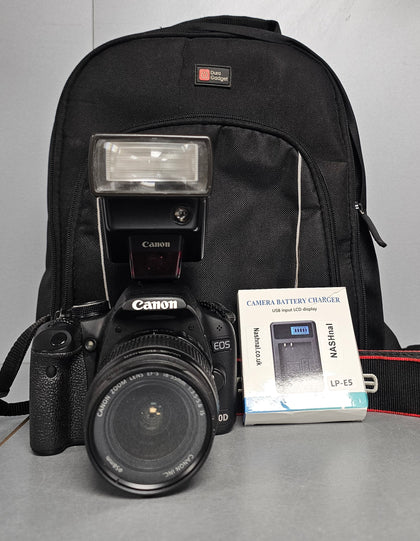Canon EOS 500D + 18-55mm + Flash & 32GB SanDisk
