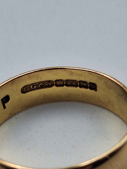22ct Yellow Gold Wedding Band Ring - Size O - 4.86 Grams