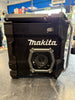 Makita MR003G job site radio in black / silver - With Battery