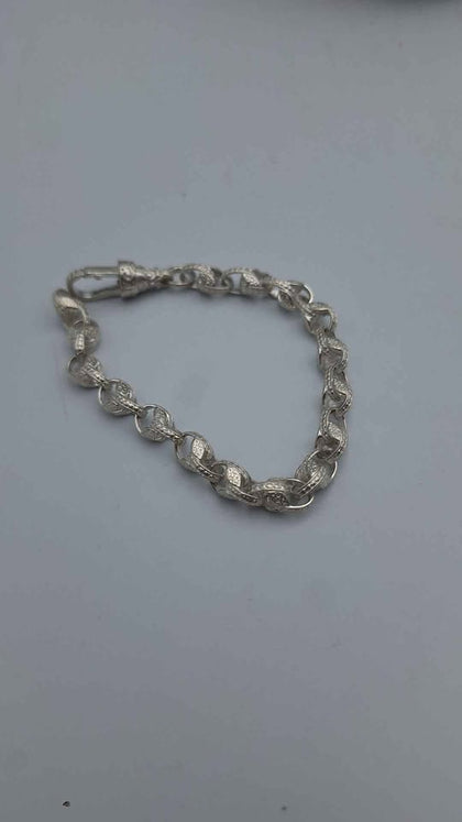 925 Sterling Silver Patterned Tulip Bracelet - 18.81 Grams - 8